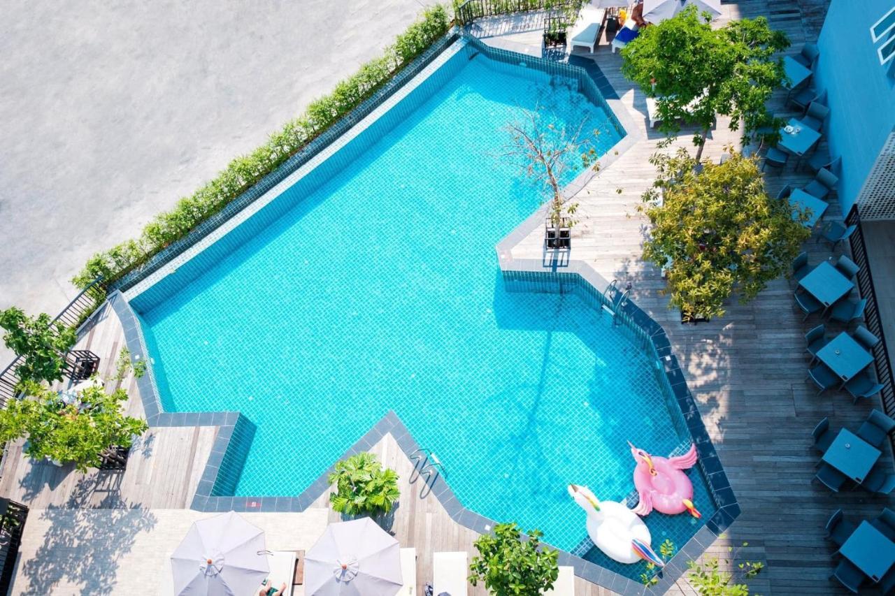 P Plus Hotel Pattaya Exterior photo