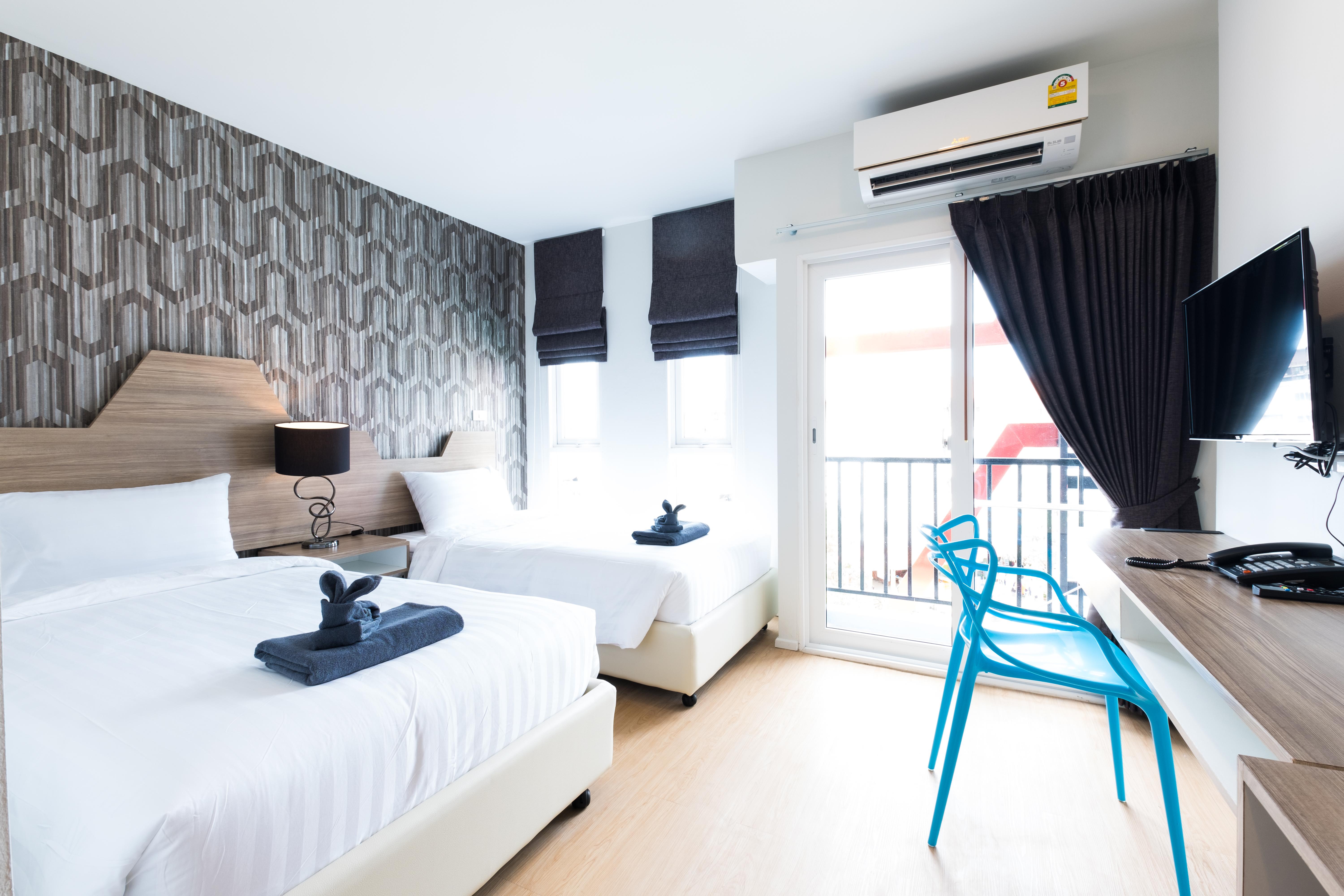 P Plus Hotel Pattaya Exterior photo