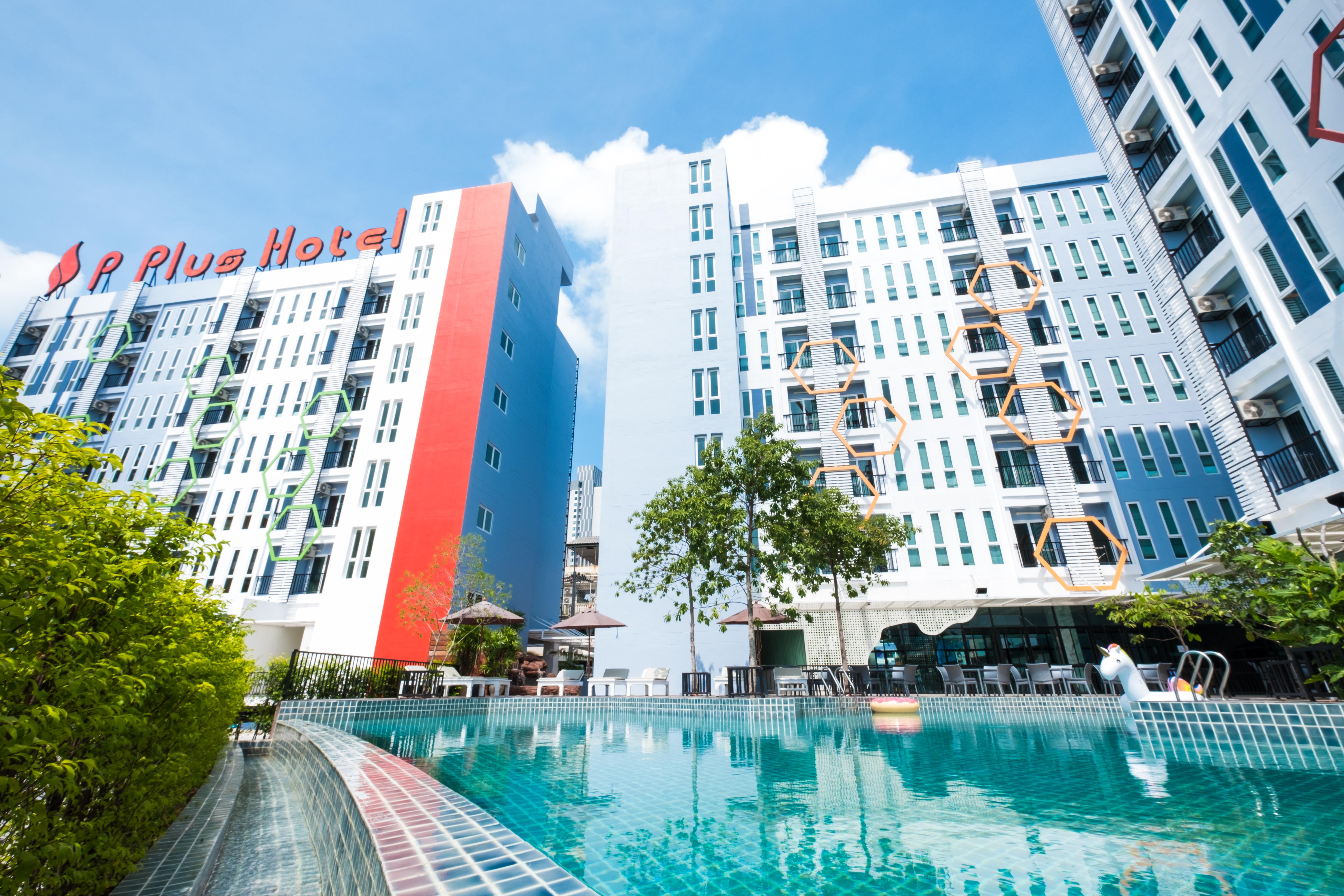 P Plus Hotel Pattaya Exterior photo