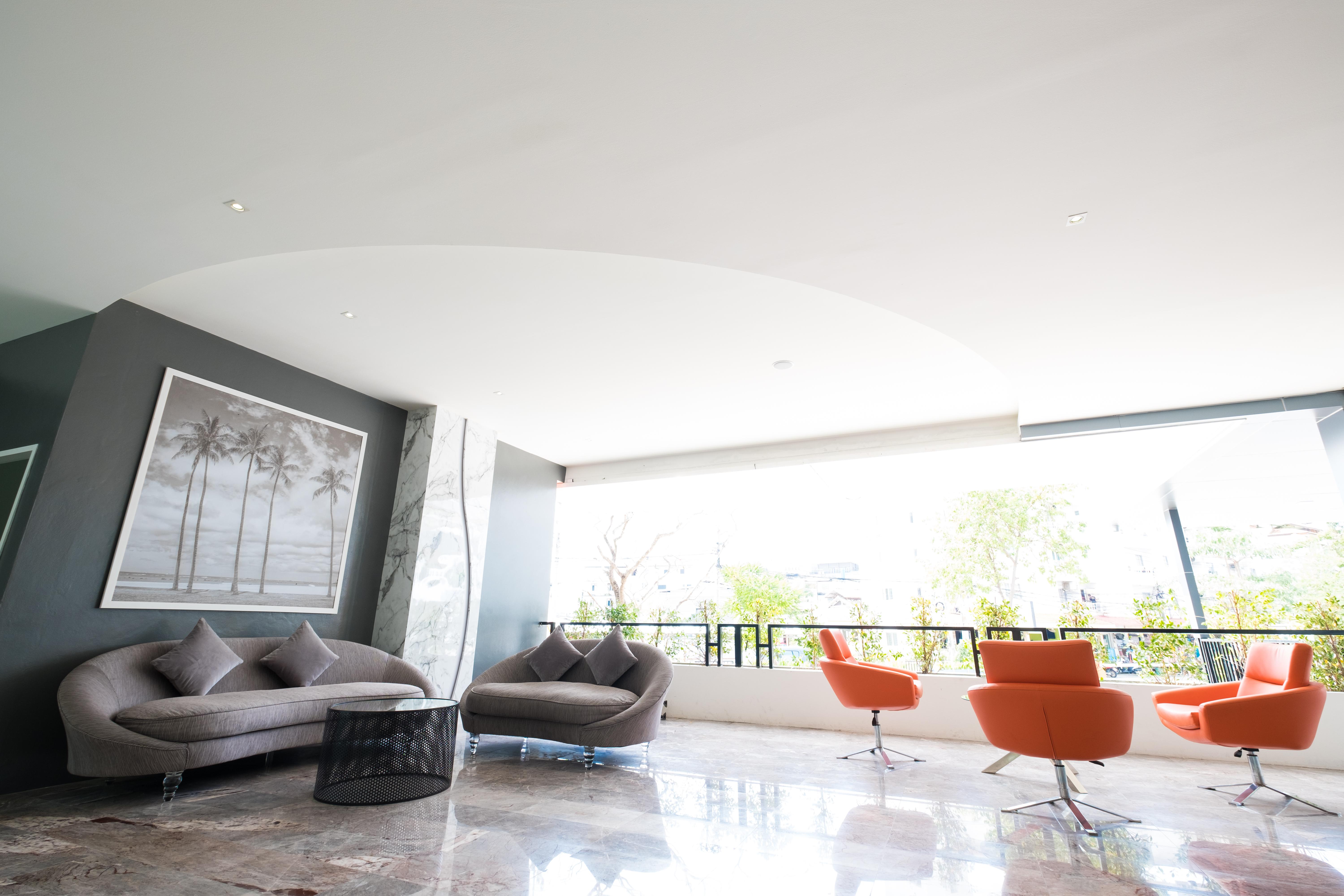 P Plus Hotel Pattaya Exterior photo
